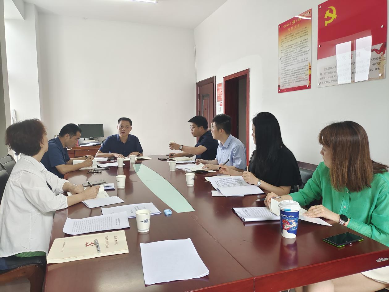 3859012ec367ad0a9de81cd4f989e3a